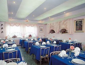 Hotel Germania 3*