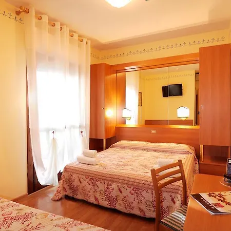 Hotel Germania 3*
